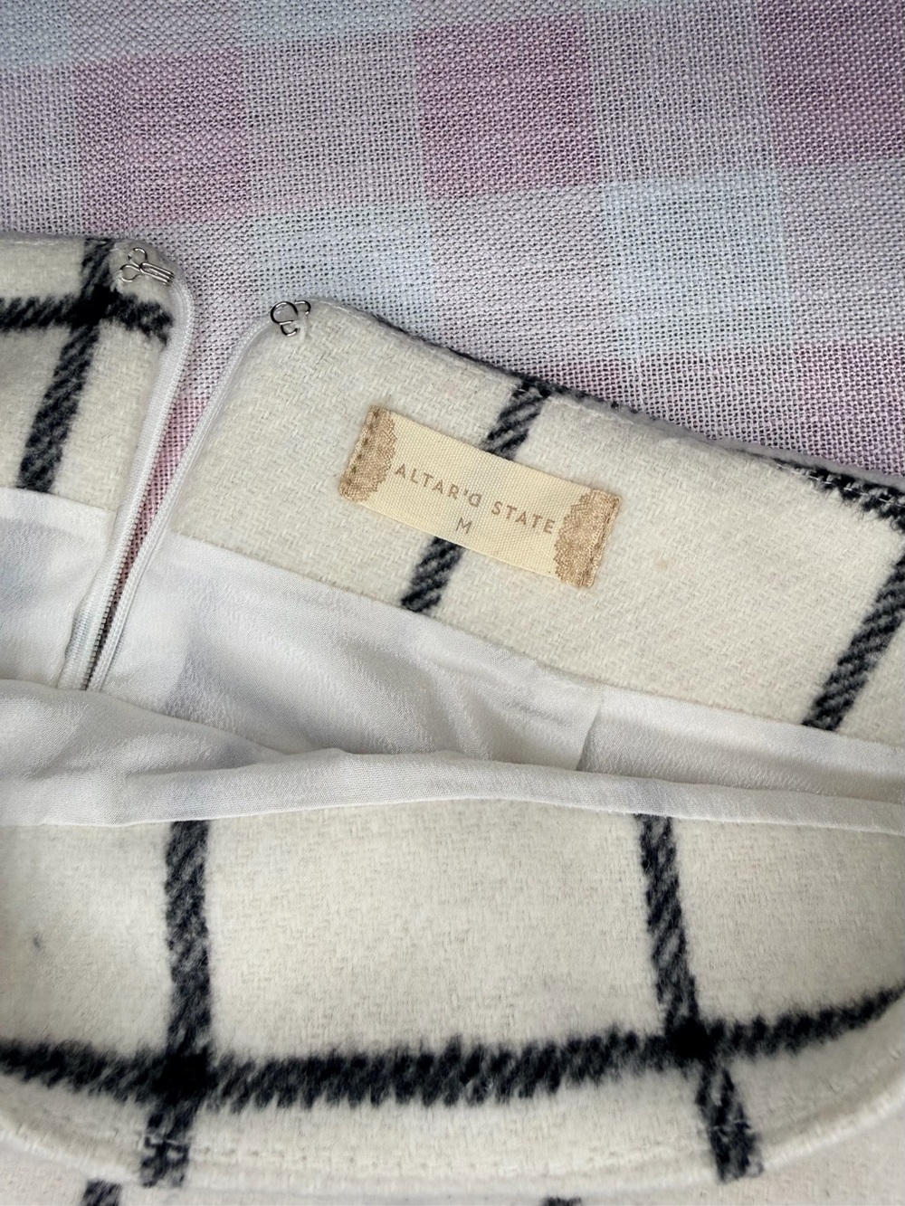 Altar’d State Plaid Mini Skirt Medium Cream Black Windowpane Notch Hem - Picture 5 of 6